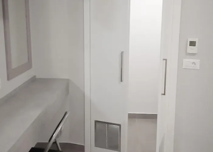 Eleni's Deluxe Apartamento